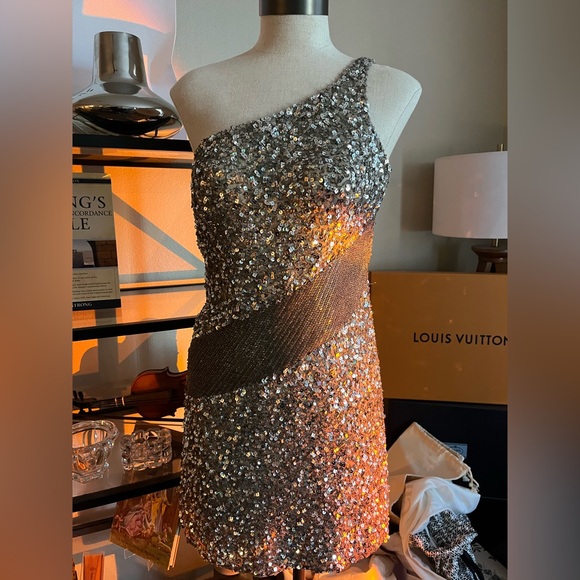 Scala Dresses & Skirts - VINTAGE (GORGEOUS) SCALA DRESS size 4 💎💎💎💎💎💎💎💎💎💎💎💎💎💎💎💎💎💎💎💎💎💎